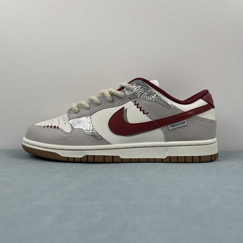 T  Nike Dunk Low  FB7160-161  40 40 5 41 42 42 5 43 44 44 5 45